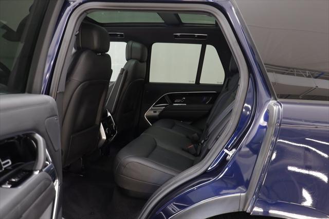 Photo of 2023 Blue Land Rover Range Rover