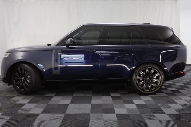 Photo of 2023 Blue Land Rover Range Rover