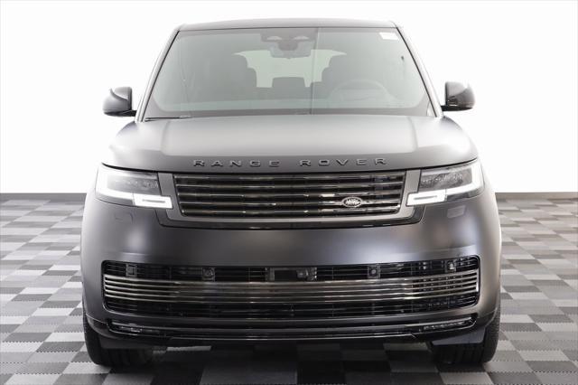 Photo of 2025 Obsidian Black SV Bespoke Ultra Metallic Satin Land Rover Range Rover