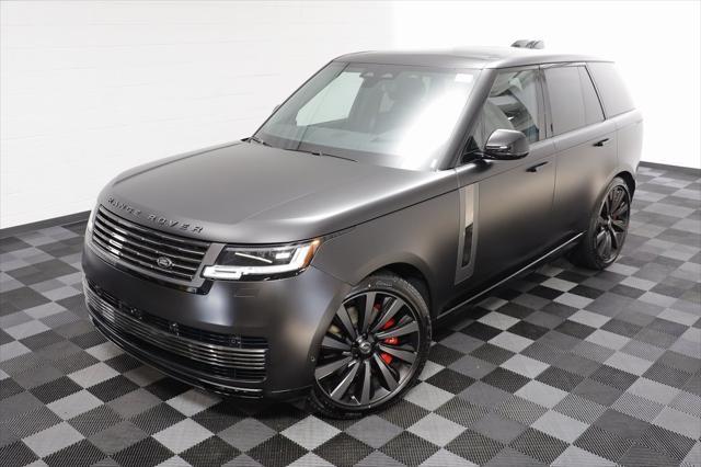 Photo of 2025 Obsidian Black SV Bespoke Ultra Metallic Satin Land Rover Range Rover