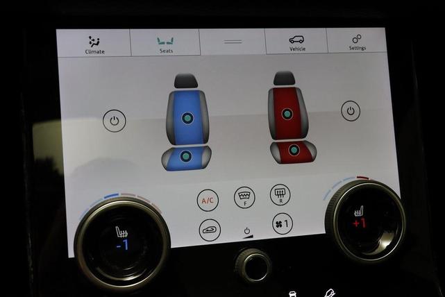 Photo of 2020 Black Land Rover Range Rover Velar