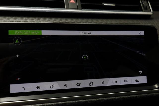 Photo of 2020 Black Land Rover Range Rover Velar