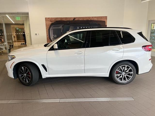 Photo of 2023 White Metallic BMW X5