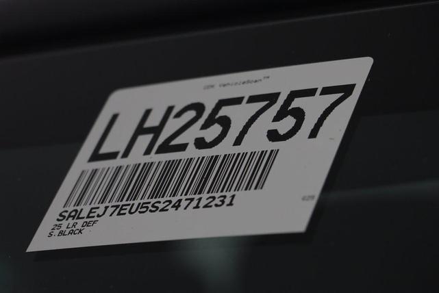 Photo of 2025 Santorini Black Metallic Land Rover Defender
