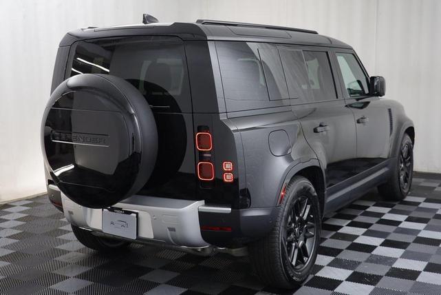 Photo of 2025 Santorini Black Metallic Land Rover Defender
