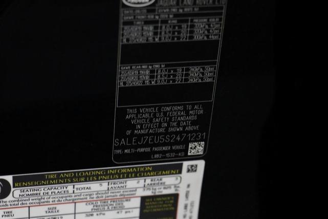 Photo of 2025 Santorini Black Metallic Land Rover Defender