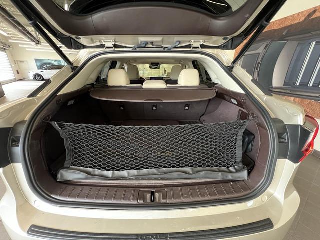 Photo of 2018 Satin Cashmere Metallic Lexus RX 350