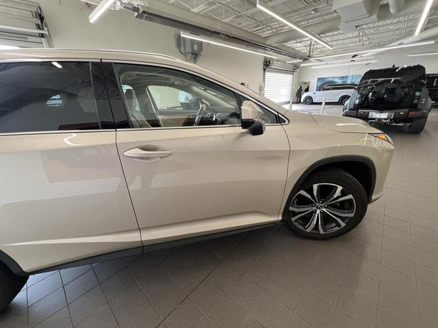 Photo of 2018 Satin Cashmere Metallic Lexus RX 350
