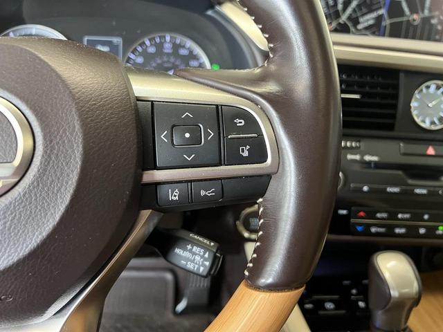 Photo of 2018 Satin Cashmere Metallic Lexus RX 350