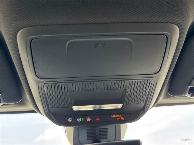 Photo of 2025 Mosaic Black Metallic Chevrolet Equinox