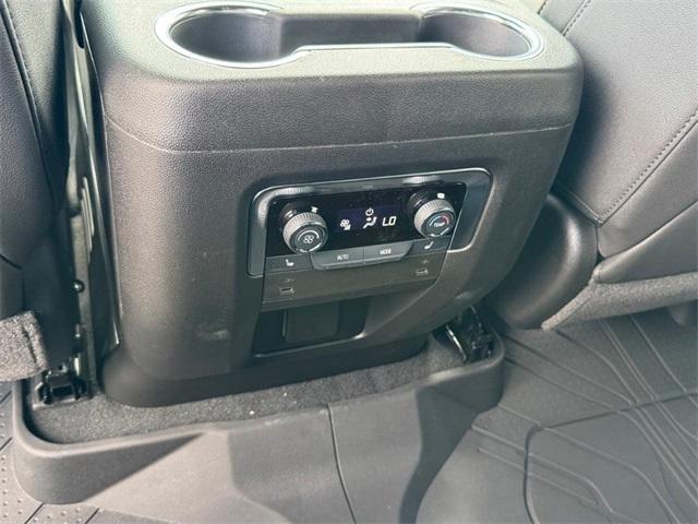 Photo of 2025 Iridescent Pearl Tricoat Chevrolet Tahoe