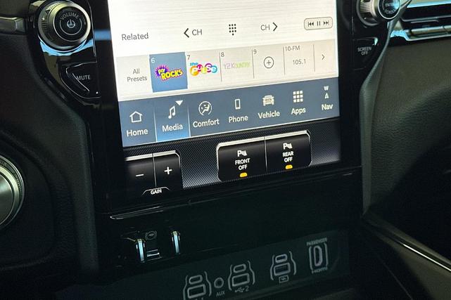 Photo of 2025 Ivory White RAM 1500
