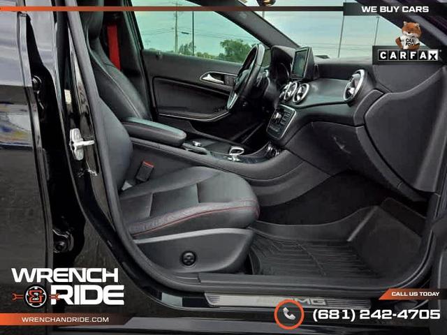 Photo of 2015 BLACK Mercedes-Benz GLA-Class