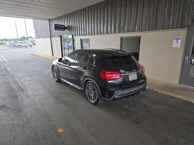 Photo of 2015 BLACK Mercedes-Benz GLA-Class