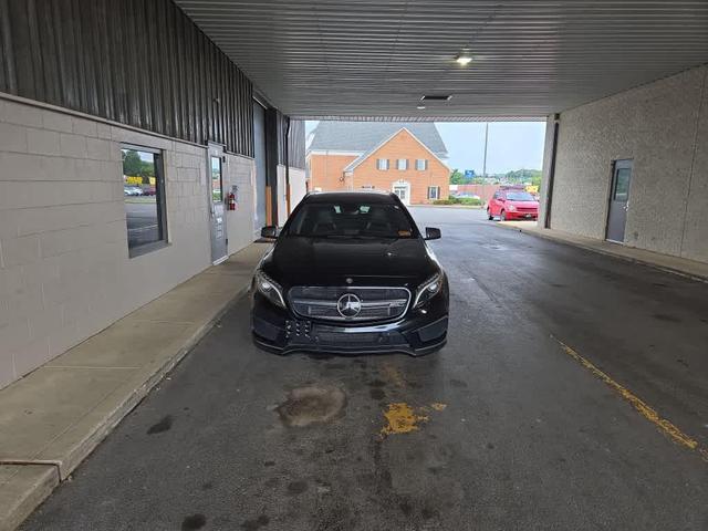 Photo of 2015 BLACK Mercedes-Benz GLA-Class