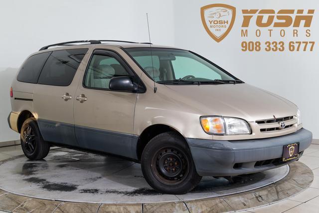 2000 Toyota Sienna