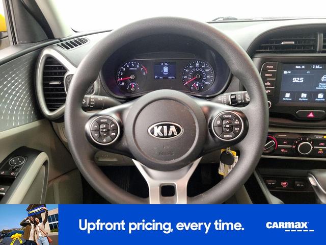 Photo of 2020 Yellow Kia Soul