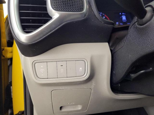Photo of 2020 Yellow Kia Soul