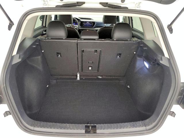 Photo of 2024 White Volkswagen Taos