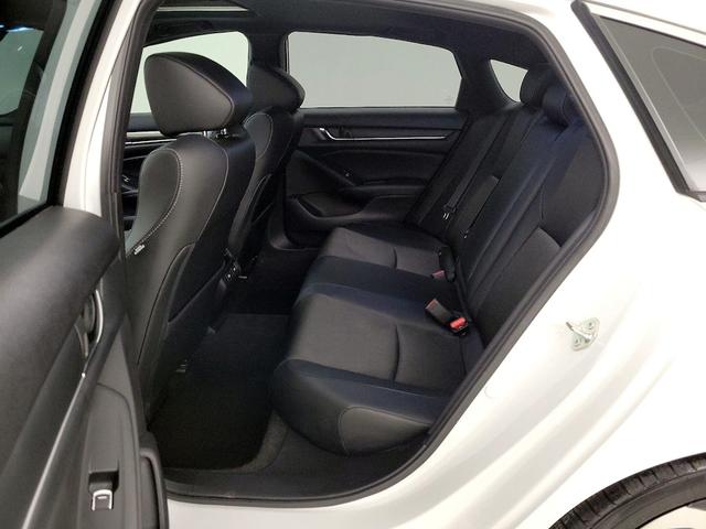 Photo of 2021 White Honda Accord