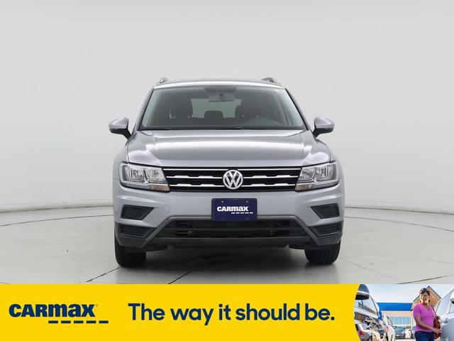 Photo of 2021 Silver Volkswagen Tiguan