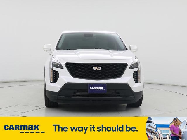 Photo of 2022 White Cadillac XT4