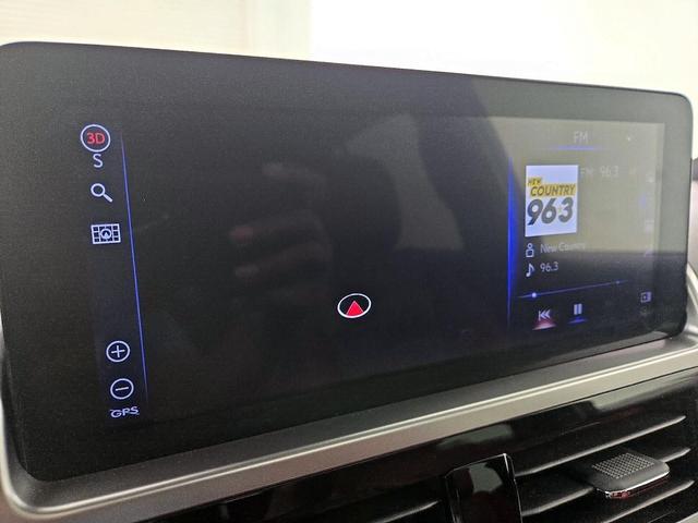Photo of 2022 Gray Lexus GX 460