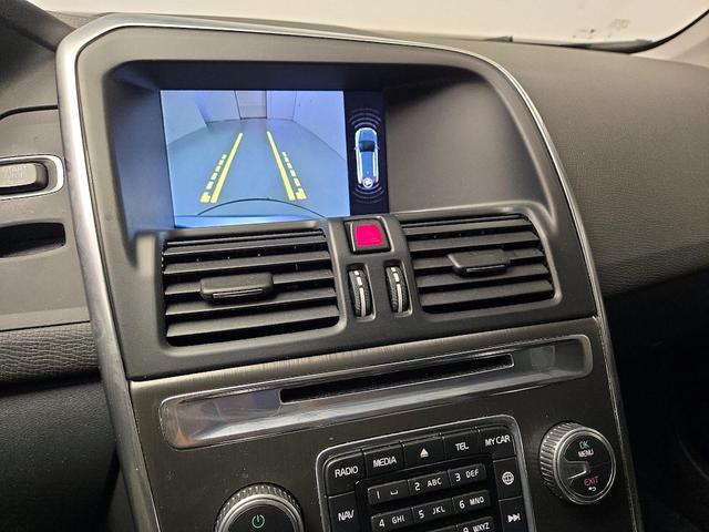 Photo of 2016 Gray Volvo XC60