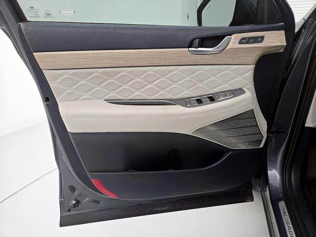 Photo of 2022 Gray Hyundai PALISADE