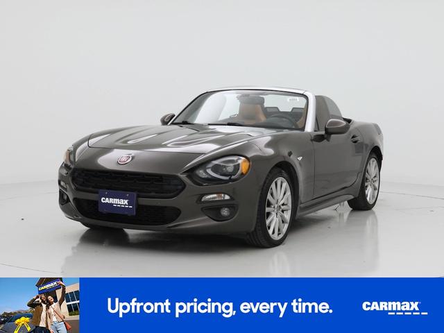 Photo of 2018 Gray FIAT 124 Spider