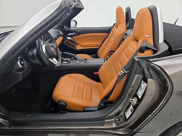 Photo of 2018 Gray FIAT 124 Spider