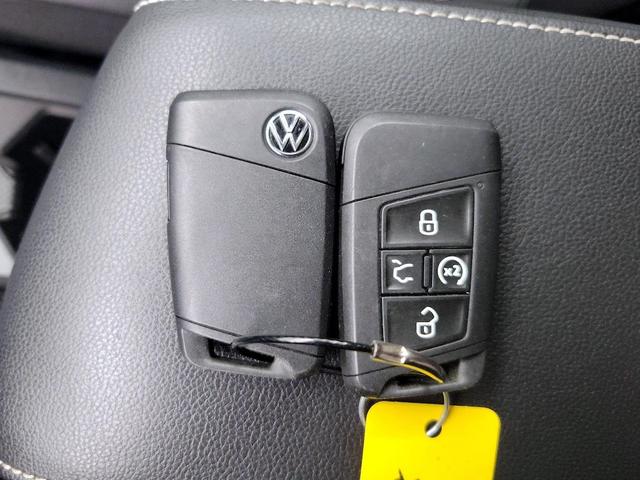 Photo of 2022 Black Volkswagen Tiguan