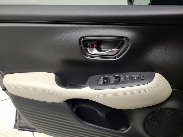 Photo of 2024 Gray Honda HR-V