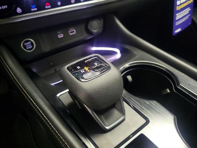 Photo of 2022 Blue Nissan Rogue