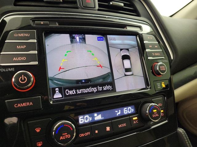 Photo of 2021 Black Nissan Maxima
