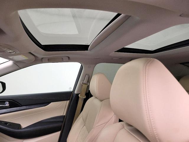 Photo of 2021 Black Nissan Maxima