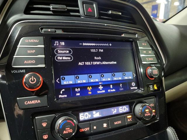 Photo of 2021 Black Nissan Maxima