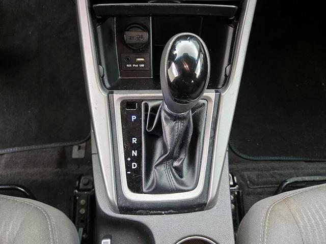 Photo of 2015 Black Hyundai ELANTRA
