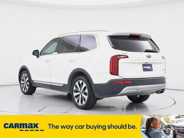 Photo of 2020 White Kia Telluride