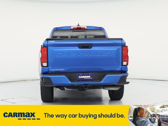 Photo of 2023 Blue Chevrolet Colorado