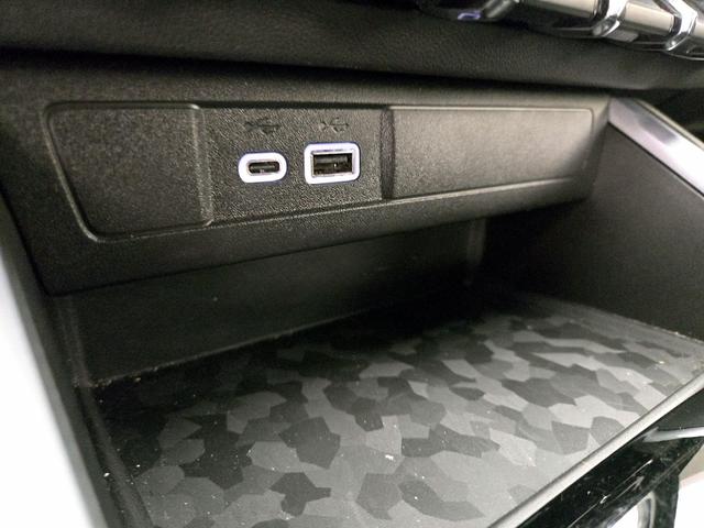 Photo of 2023 Blue Chevrolet Colorado