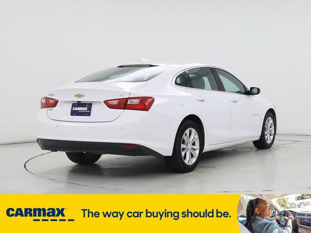 Photo of 2023 White Chevrolet Malibu