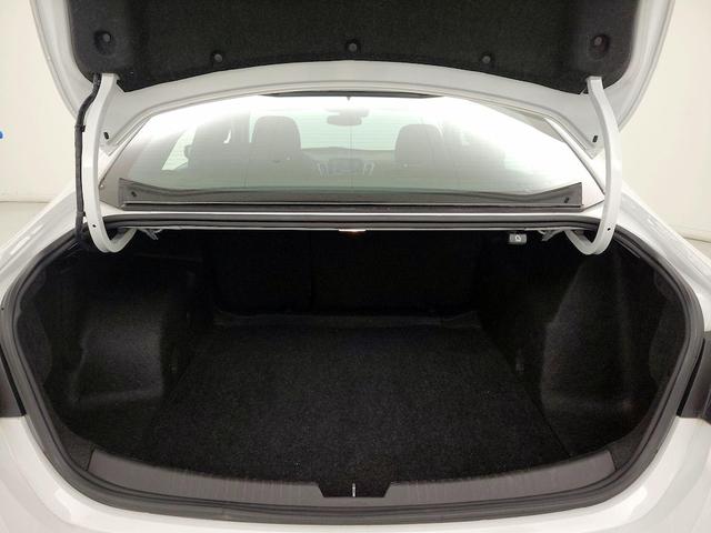Photo of 2023 White Chevrolet Malibu