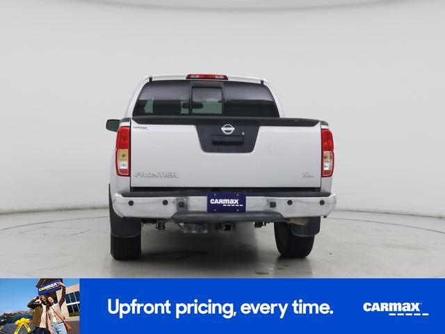 Photo of 2015 Silver Nissan Frontier