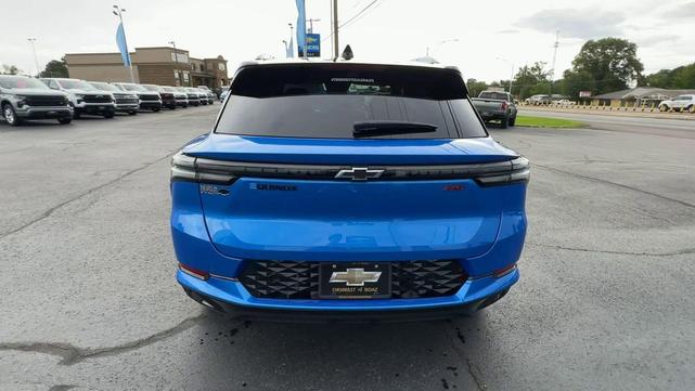 Photo of 2025 Blue Chevrolet Equinox EV