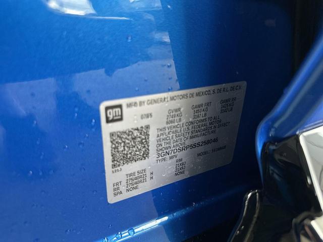 Photo of 2025 Blue Chevrolet Equinox EV