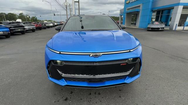 Photo of 2025 Blue Chevrolet Equinox EV