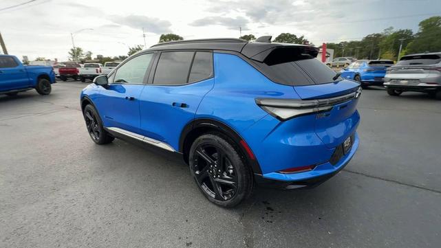 Photo of 2025 Blue Chevrolet Equinox EV