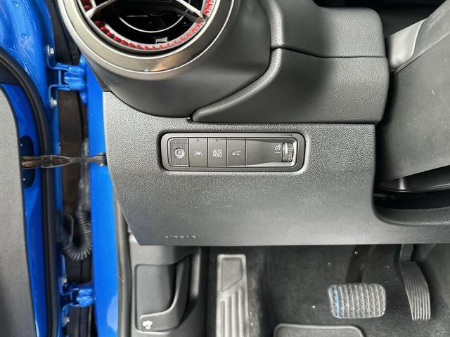Photo of 2025 Blue Chevrolet Equinox EV