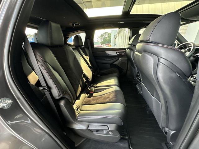 Photo of 2022 Gray Acura MDX